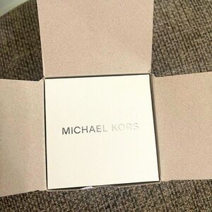 Micheal Kors watch Laney Silver-Tone and Lizard Embossed Leather Watch